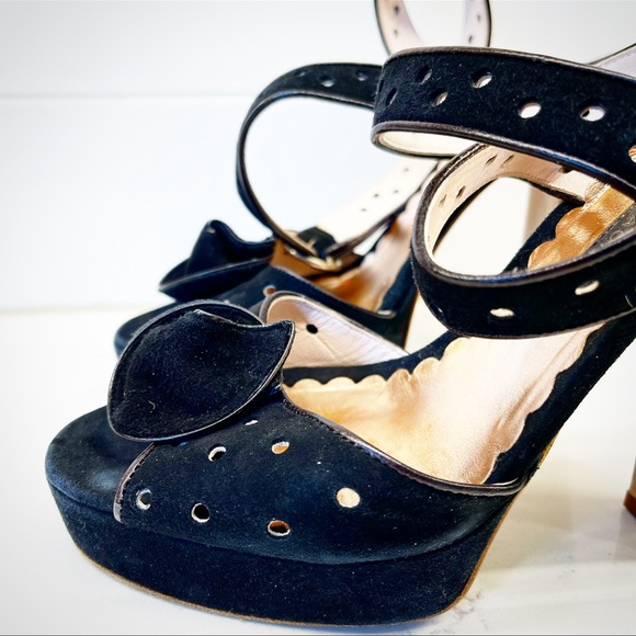 Marc Jacobs Suede Platform Heels - Picture 5 of 15